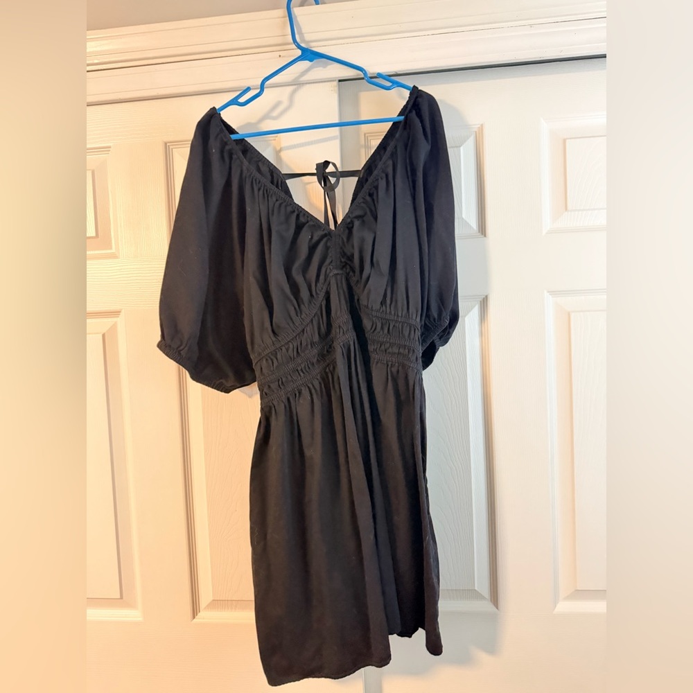 Women's Black Puff-Sleeve Mini Dress - Classic Tie-Back Style